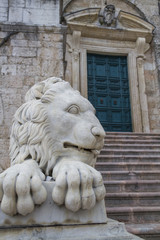 lion statue in marble
