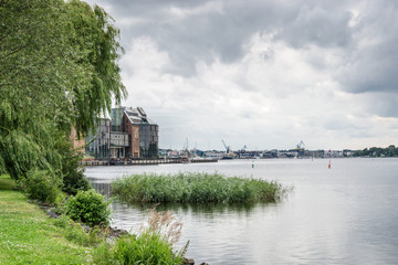 Fototapeta na wymiar Stadthafen