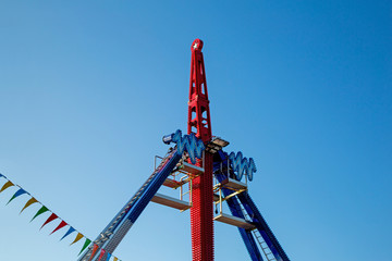 Kirmes/Jahrmarkt - Fahrgeschäft