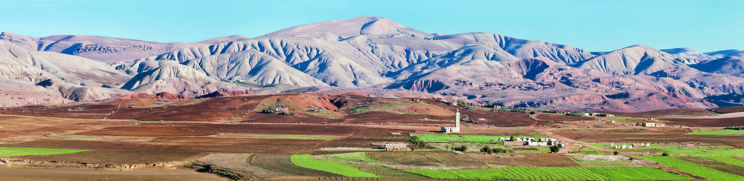 Atlas mountains, province of Meknes-Tafilalet, Douar Nzala, Moro