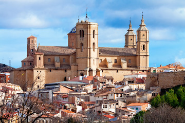 Santa Maria la Mayor church in Alcaniz. Aragon, Spain - 95390396