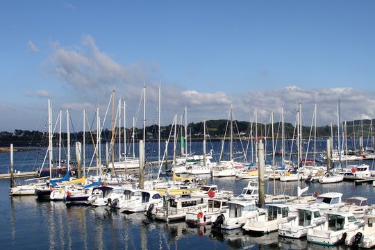 le port de l'aber wrac'h, bretagne finist&egrave;re