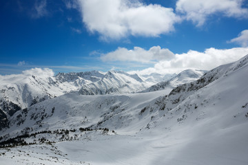 Fototapeta premium Beautiful winter mountains