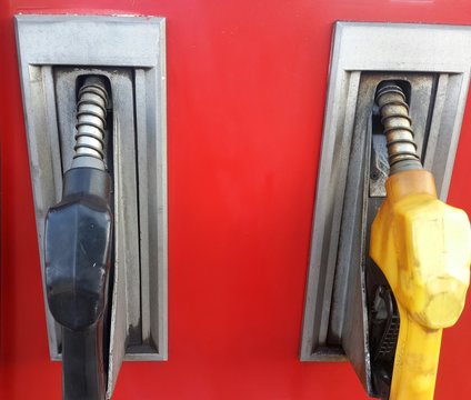 Benzin ve akaryakıt ile taşımacılık