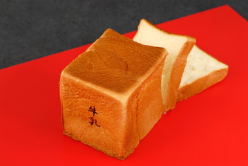 牛乳食パン.
