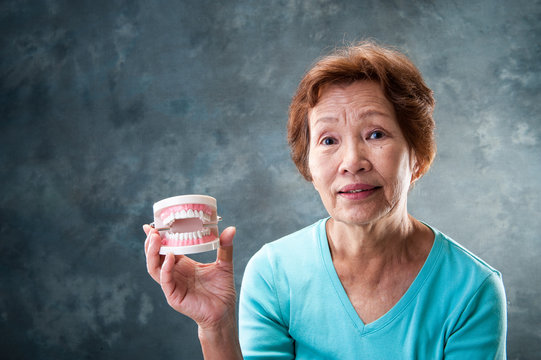 高齢者と歯の健康