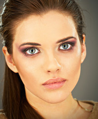 Fototapeta premium younng woman close up portrait