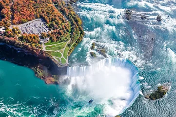 Crédence en verre imprimé Cascades Vue aérienne des chutes du Niagara Canada