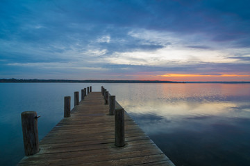 Naklejka premium Steg am Wallendorfer See, Burgliebenau in Sachsen-Anhalt