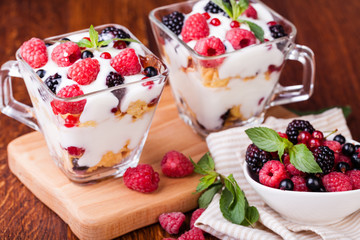 yogurt with muesli and berries