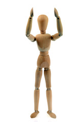 Homme en bois levant les bras
