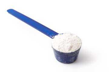 Messbecher mit Nahrungsergänzungsmittel