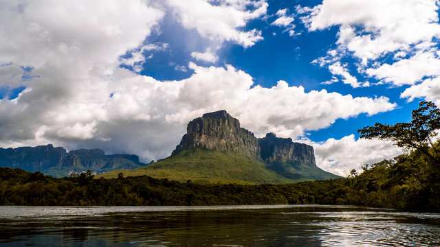 Carrao River, Canaima national park, Venezuela