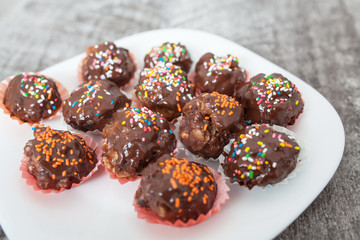 Chocolate ball with topping