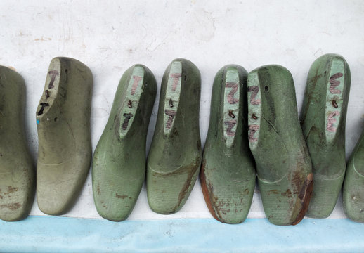 Row of shoe lasts