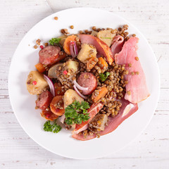 lentils,meat and carrot