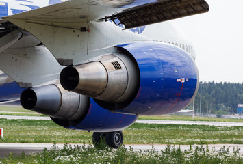 jet engine passenger plane