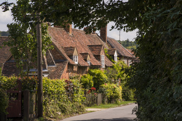 Fototapeta na wymiar A row of cottages in the village of Turville, Buckinghamshire 