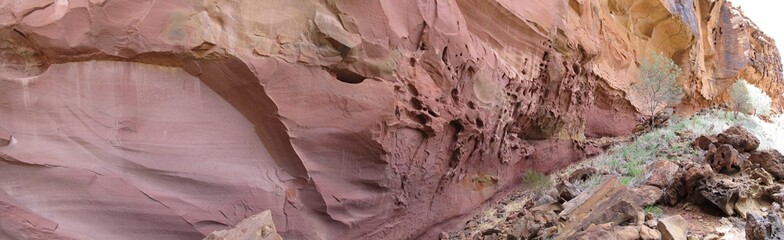 Honeycomb gorge at Kennedy Ranges National Park, Western Australia
