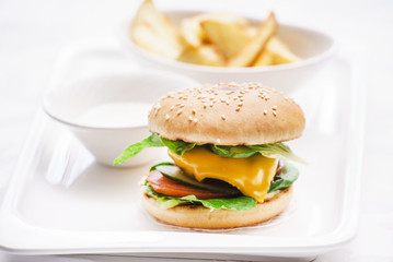 cheeseburger with potato