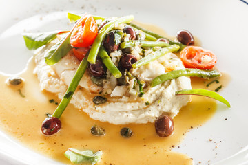 White fish with cauliflower puree