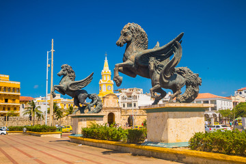 Los Pegasos sculpture in the beautiful streets in Cartagena, Colombia - obrazy, fototapety, plakaty