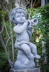 Fototapeta na wymiar Cupid sculpture