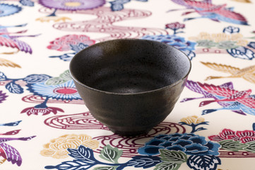 沖縄の布　お茶碗