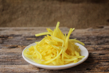 Ginger root sliced