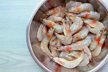 Raw shrimps