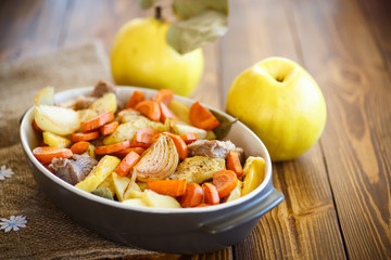 meat baked with quince