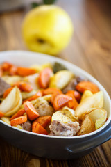 meat baked with quince