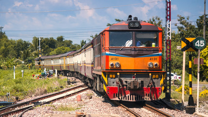 Obraz premium Obowiązek transportu sypialnego odbywał się na terenie Tajlandii w 2015 r.