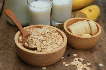 oat flakes with milk