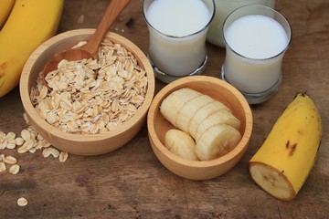 oat flakes with milk