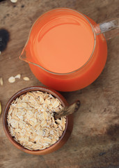 oat flakes with carrot juices