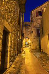 Naklejka premium Street in La Turbie in France