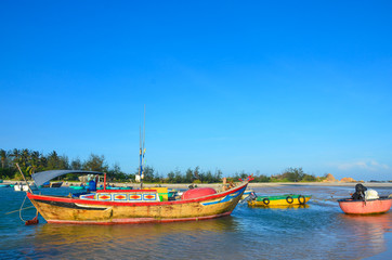 Naklejka na ściany i meble ke ga beach with many colorful boats