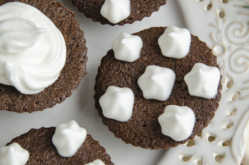 Chocolate cupcakes with protein cream