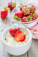 Cottage cheese with strawberry