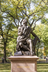 Obraz premium Statue of Poet/Lyricist Robert Burns, Central Park, New York
