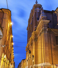 Fototapeta na wymiar Metropolitan Cathedral di San Pietro in Bologna