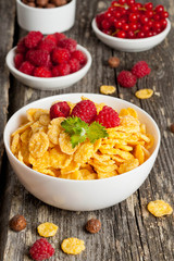 Cornflakes and different Berries