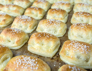 green bean center filled pie puff with white sesame