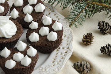 Chocolate cupcakes with protein cream