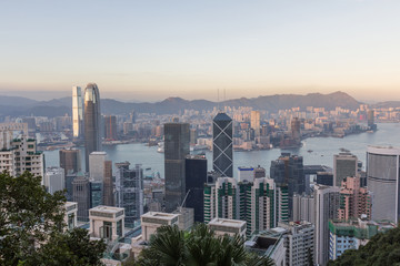 Naklejka premium Hong Kong Skyline at Sunset