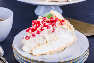 Pavlova cake with pomegranate