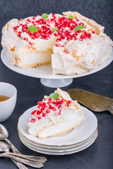 Pavlova cake with pomegranate