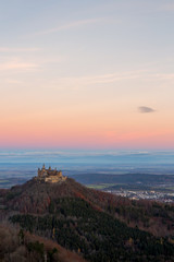 Burg Hohenzollern im Morgenlicht / Schwäbische Alb