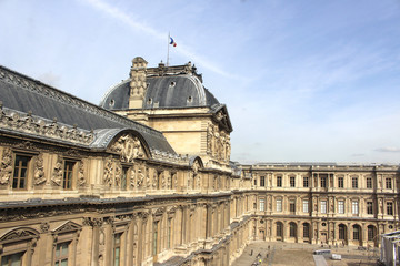 ルーブル美術館